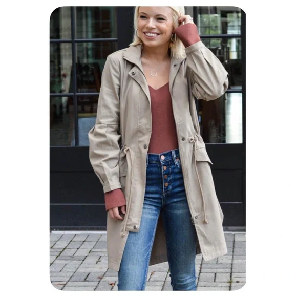 NWT BB Dakota Killer Queen Coat XS - Picture 3 of 6